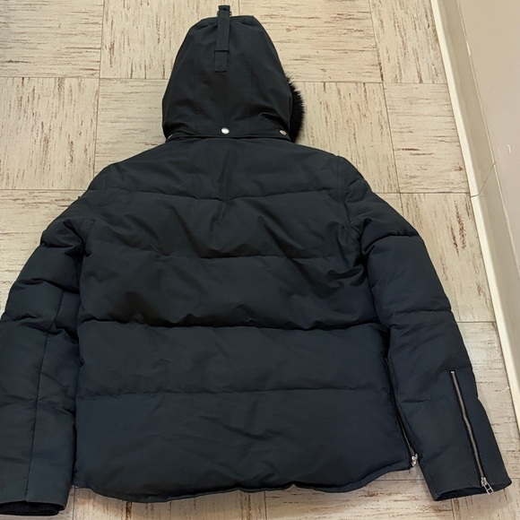 MOOSE KNUCKLES Original Shearling Men's Black Puffer Jacket with Fur Hood Size M - Picture 2 of 16